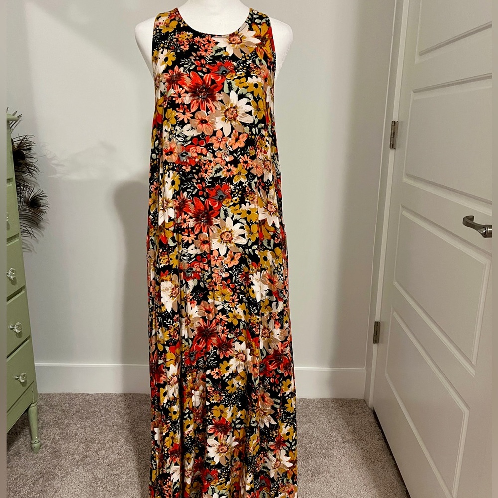 Natural Life | Floral Sleeveless Maxi Dress